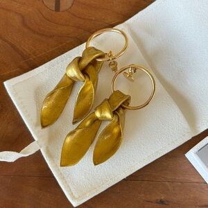 Hannayoo Works Mini Tie Earrings gold